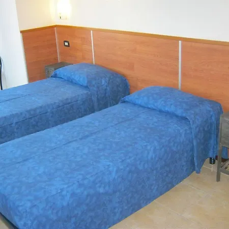 Otel Don Carlos *